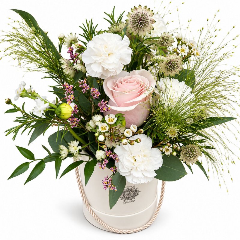 Jemný flowerbox s růží